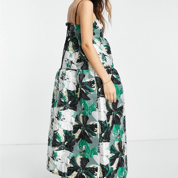 NWT ASOS EDITION tiered cami midi dress in abstract floral jacquard - Size 2 - Picture 3 of 4